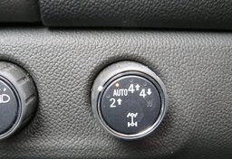 2021 GMC Canyon - Image 44