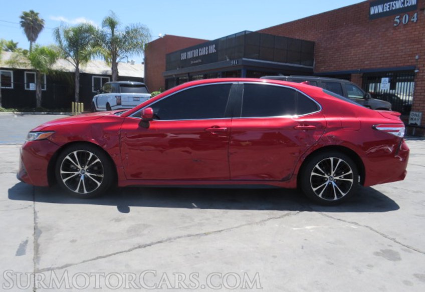 2020 Toyota Camry - Image 11