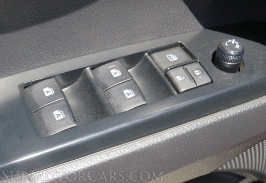2020 Toyota Camry - Image 35