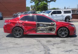 2020 Toyota Camry - Image 12