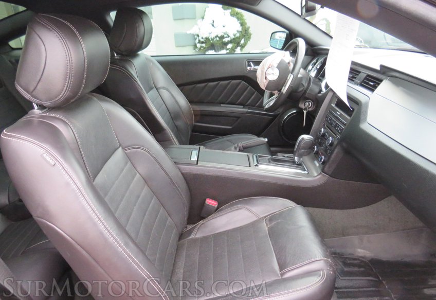 2014 Ford Mustang - Image 25