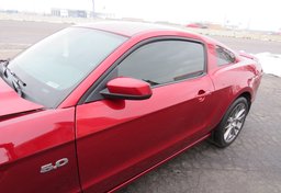 2014 Ford Mustang - Image 16