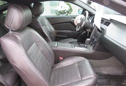 2014 Ford Mustang - Image 25