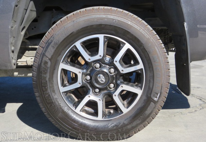 2020 Toyota Tundra - Image 22