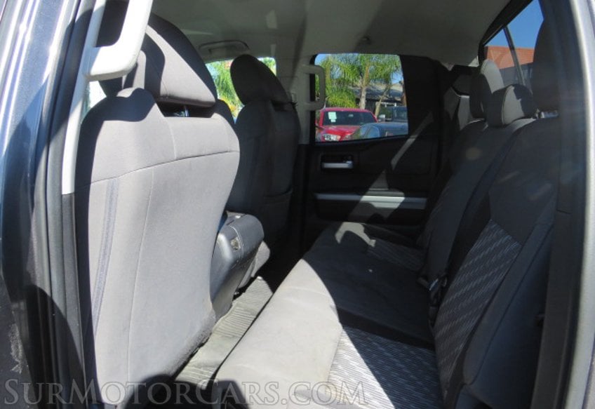 2020 Toyota Tundra - Image 34