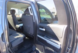 2020 Toyota Tundra - Image 26