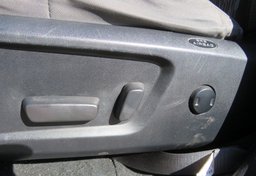 2020 Toyota Tundra - Image 48