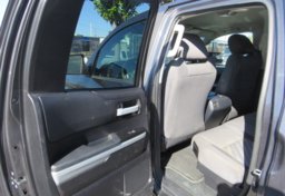 2020 Toyota Tundra - Image 25