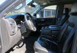 2019 Chevrolet Silverado 1500 - Image 31