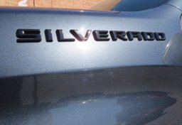 2019 Chevrolet Silverado 1500 - Image 19