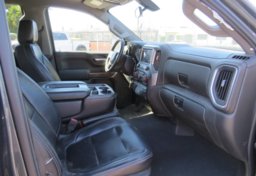 2019 Chevrolet Silverado 1500 - Image 32