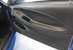 Thumbnail of 2004 Ford Mustang