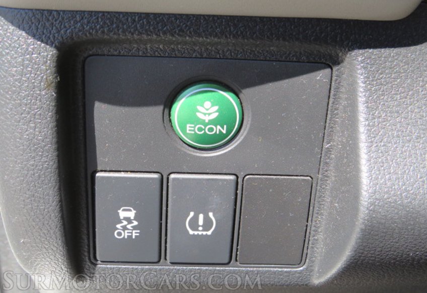 2017 Honda HR-V - Image 42