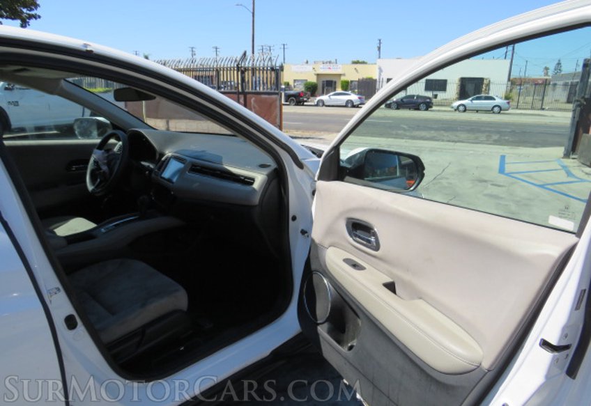 2017 Honda HR-V - Image 20