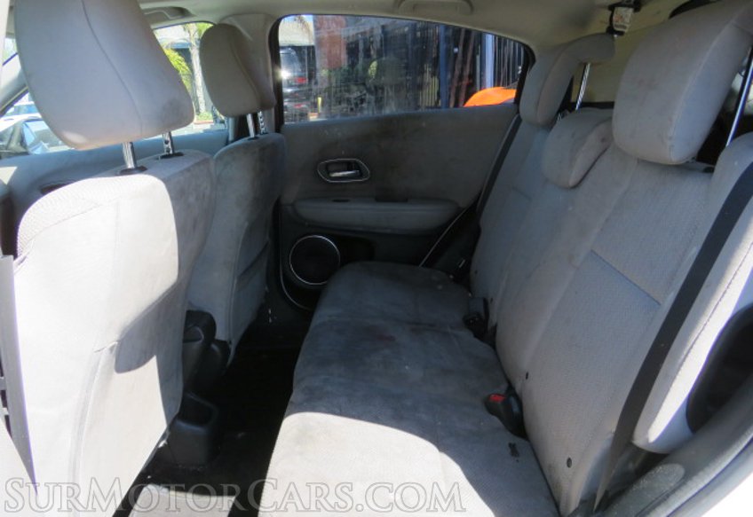 2017 Honda HR-V - Image 29