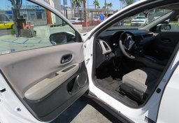 2017 Honda HR-V - Image 19