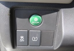 2017 Honda HR-V - Image 42