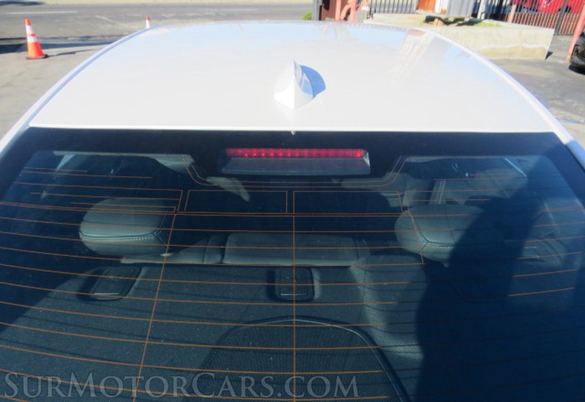 2022 Cadillac CT4 - Image 15