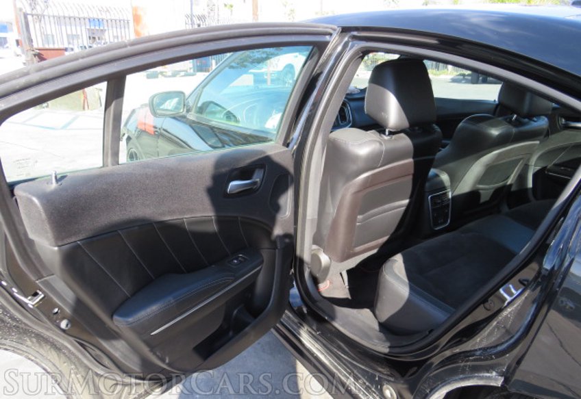 2015 Dodge Charger - Image 23