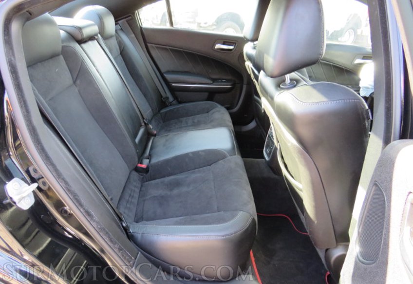 2015 Dodge Charger - Image 30