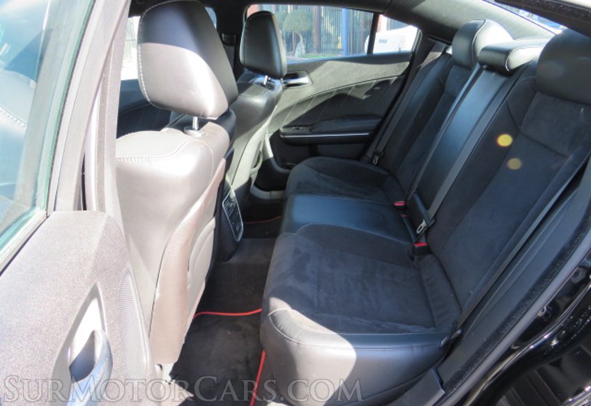 2015 Dodge Charger - Image 29