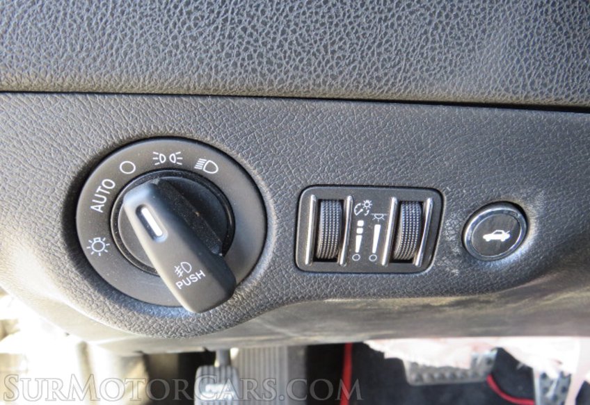 2015 Dodge Charger - Image 39