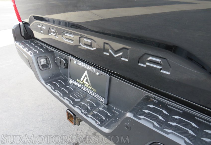 2016 Toyota Tacoma - Image 30