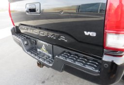 2016 Toyota Tacoma - Image 27