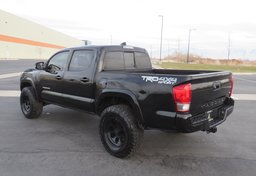 2016 Toyota Tacoma - Image 9