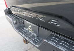 2016 Toyota Tacoma - Image 30