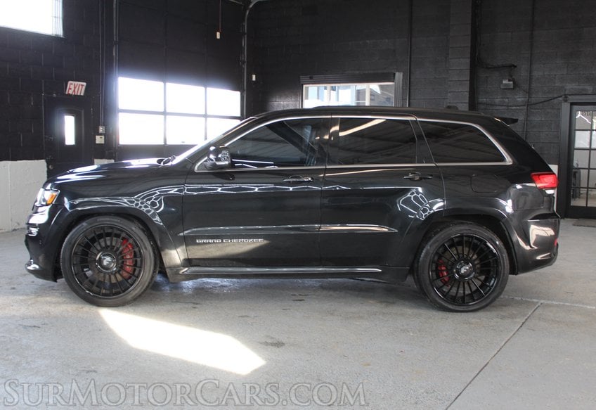 2014 Jeep Grand Cherokee 4x4 SRT - Image 10