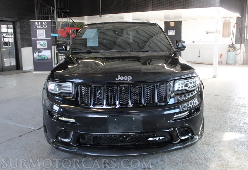 2014 Jeep Grand Cherokee 4x4 SRT - Image 12