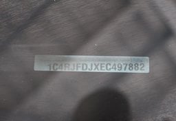 2014 Jeep Grand Cherokee 4x4 SRT - Image 73