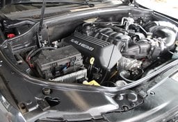 2014 Jeep Grand Cherokee 4x4 SRT - Image 72