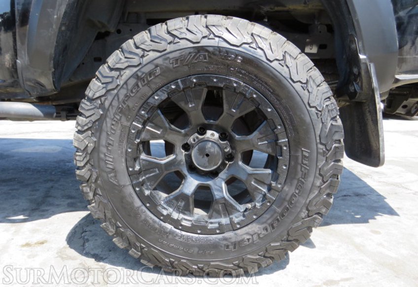 2016 Toyota Tacoma - Image 18