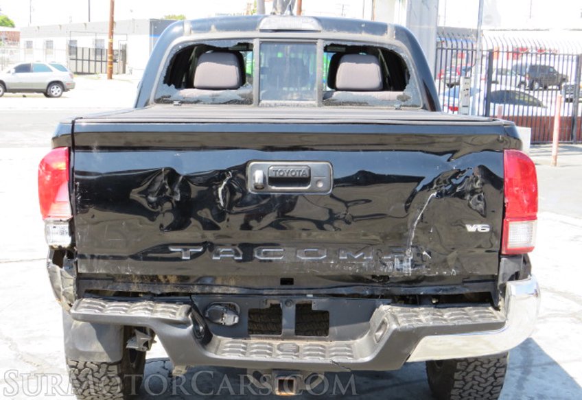2016 Toyota Tacoma - Image 10