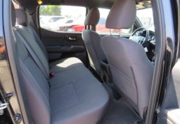 2016 Toyota Tacoma - Image 33
