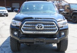 2016 Toyota Tacoma - Image 9