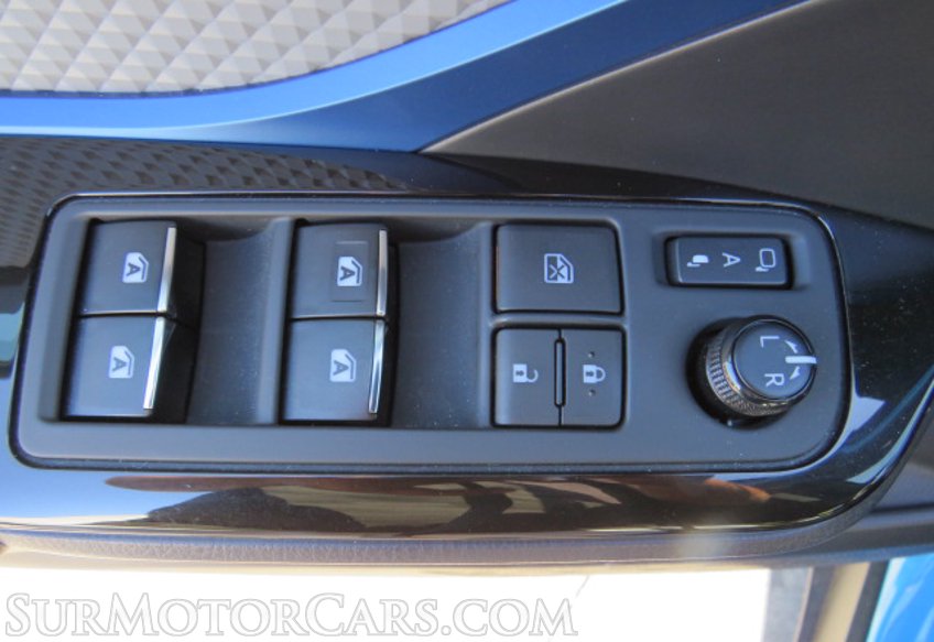 2019 Toyota C-HR - Image 40