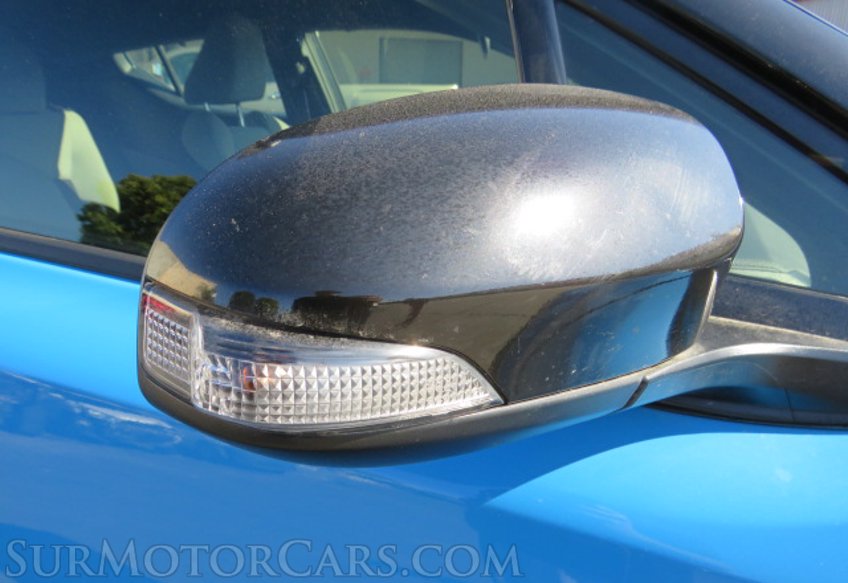 2019 Toyota C-HR - Image 15