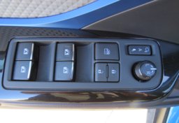 2019 Toyota C-HR - Image 40