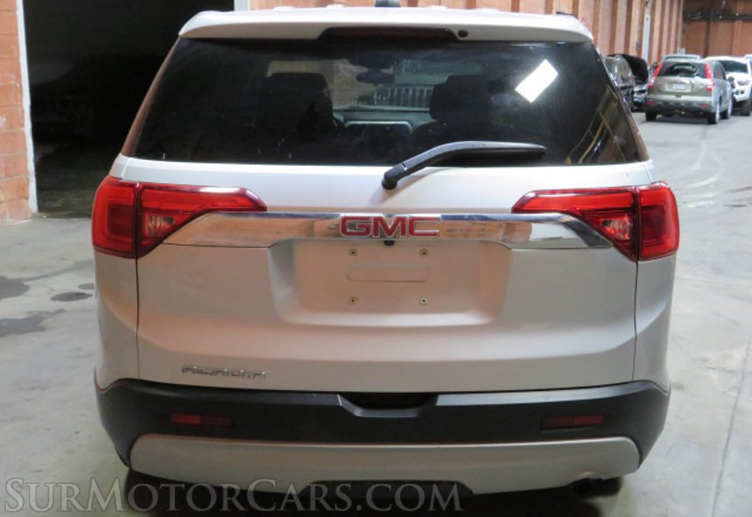 2018 GMC Acadia - Image 15