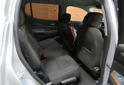 2018 GMC Acadia - Image 34