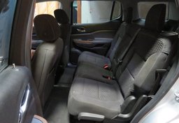 2018 GMC Acadia - Image 33