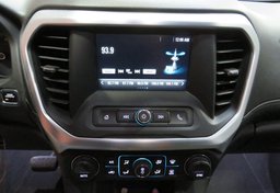 2018 GMC Acadia - Image 42