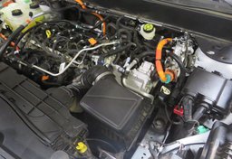 2022 Ford Maverick - Image 46