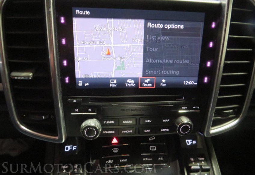 2018 Porsche Cayenne - Image 29