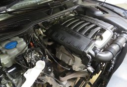 2018 Porsche Cayenne - Image 34