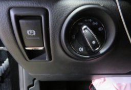 2018 Porsche Cayenne - Image 27