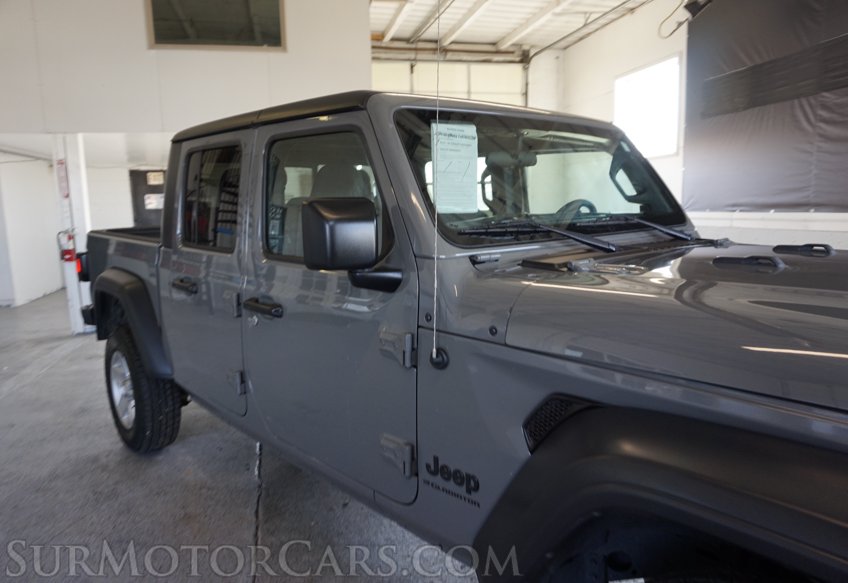 2023 Jeep Gladiator - Image 15